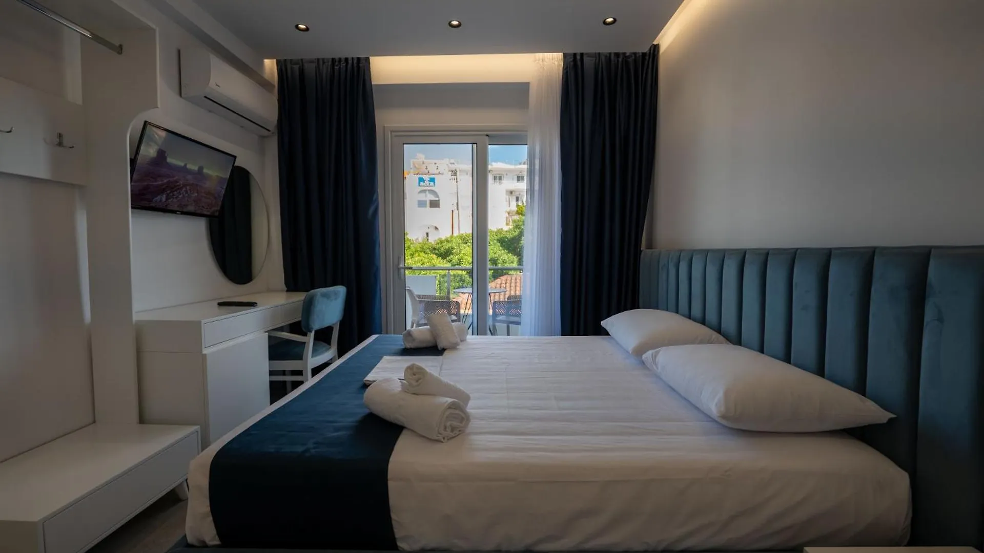 ***  Hotel Vila Melina Ksamil Albania