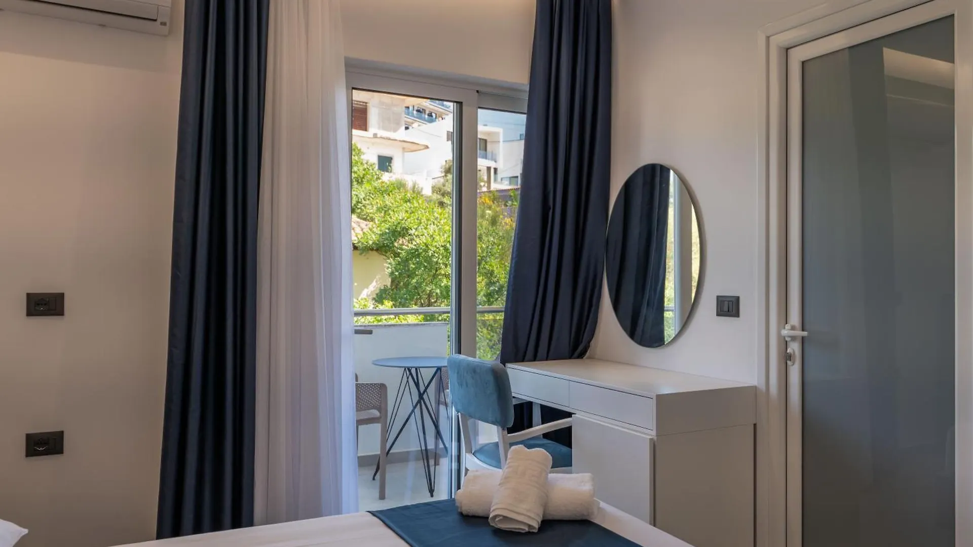 Hotel Vila Melina Ksamil 3*,