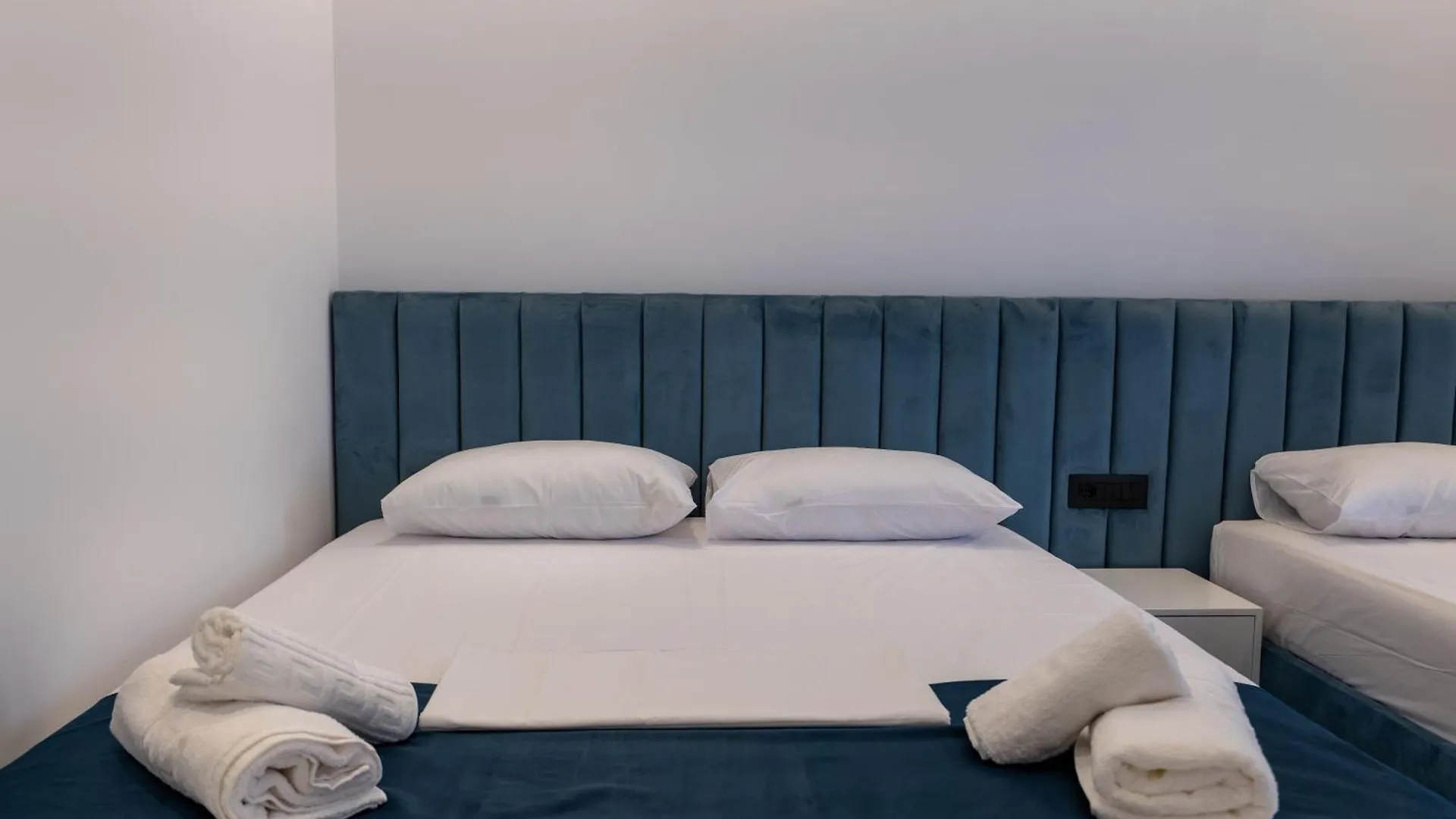 Hotel Vila Melina Ksamil 3*,  Albania